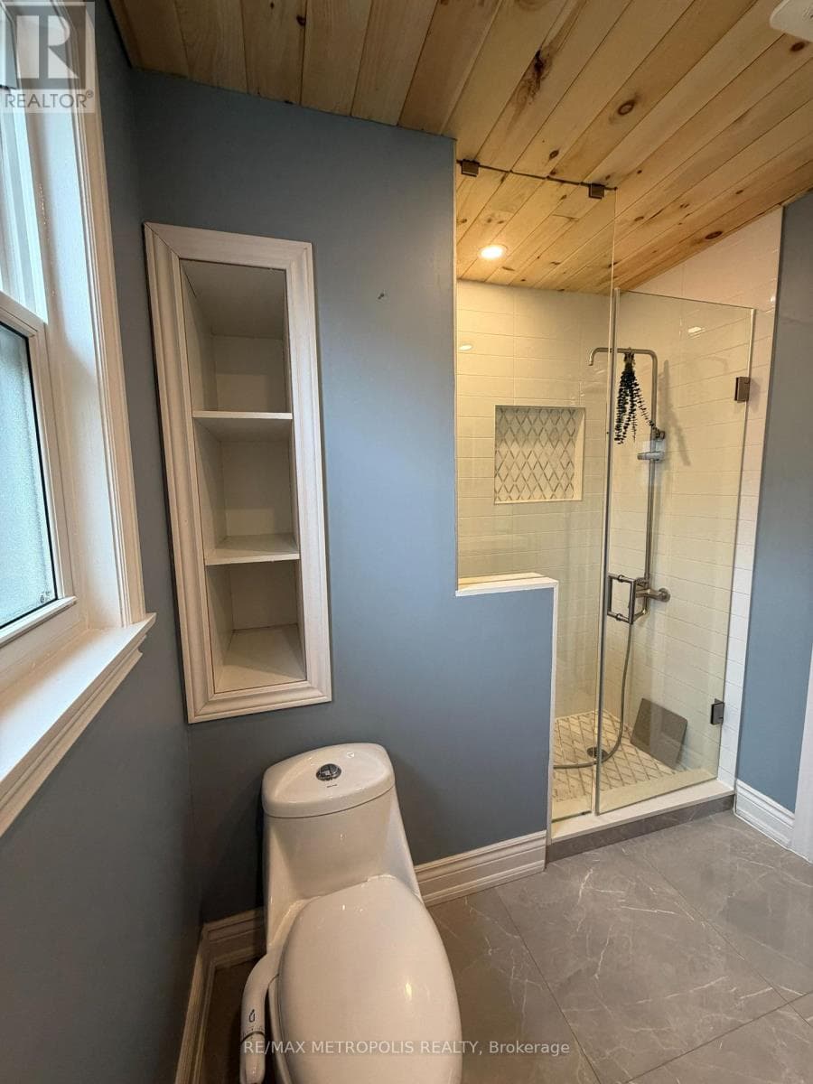 Wexford-Maryvale detached bungalow on 175-ft lot with finished basement and separate entrance 10