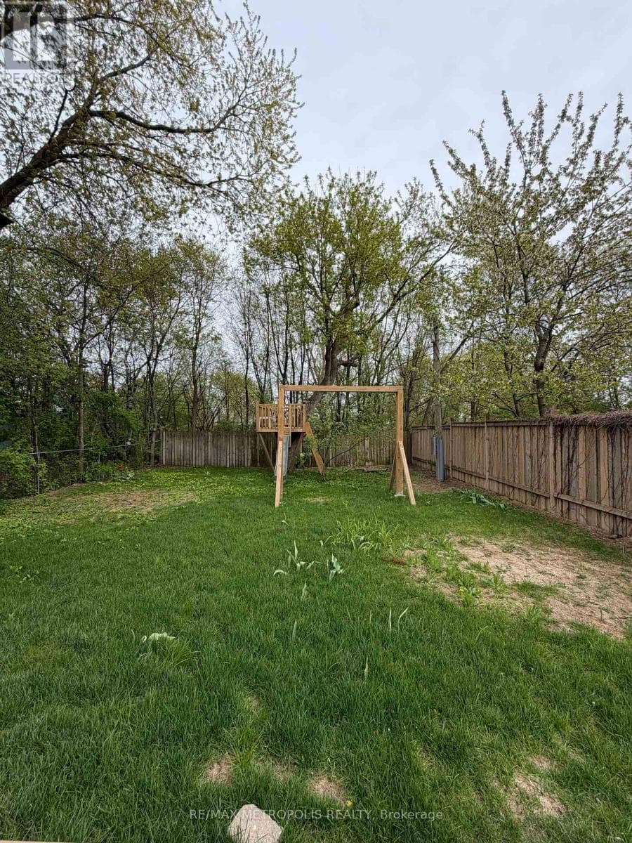 Wexford-Maryvale detached bungalow on 175-ft lot with finished basement and separate entrance 26