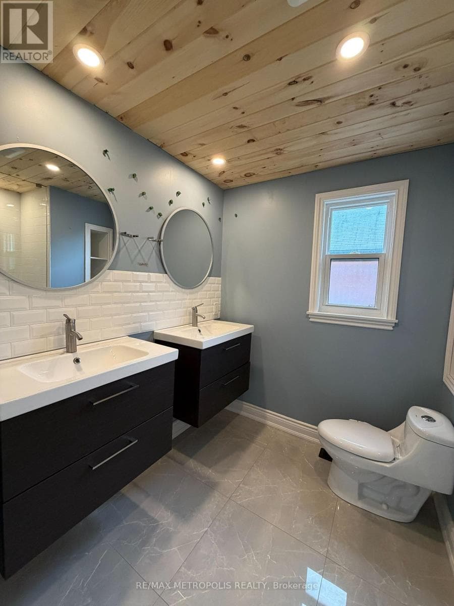 Wexford-Maryvale detached bungalow on 175-ft lot with finished basement and separate entrance 9