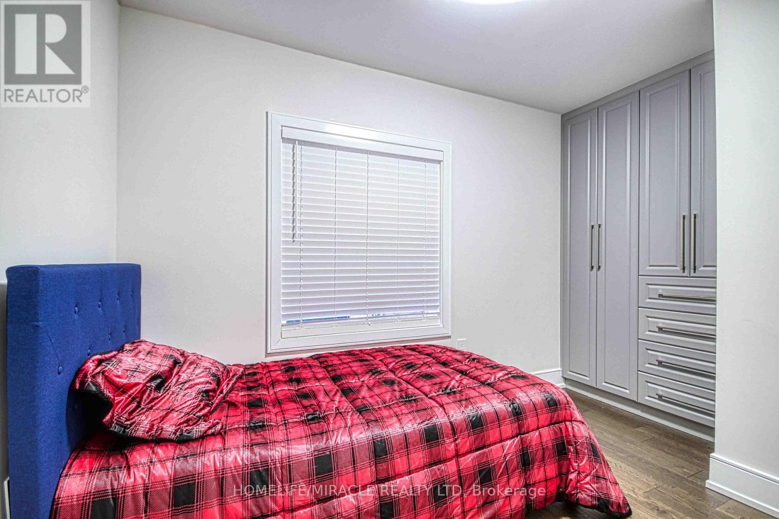 Blake-Jones detached with 3 legal units including new laneway studio, list $1,499,000 19