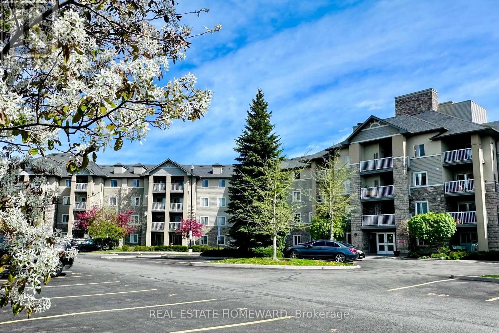 Top floor 1,100+ sqft 2-bed condo near Warden Station with 2 parking spots and Eglinton LRT access
