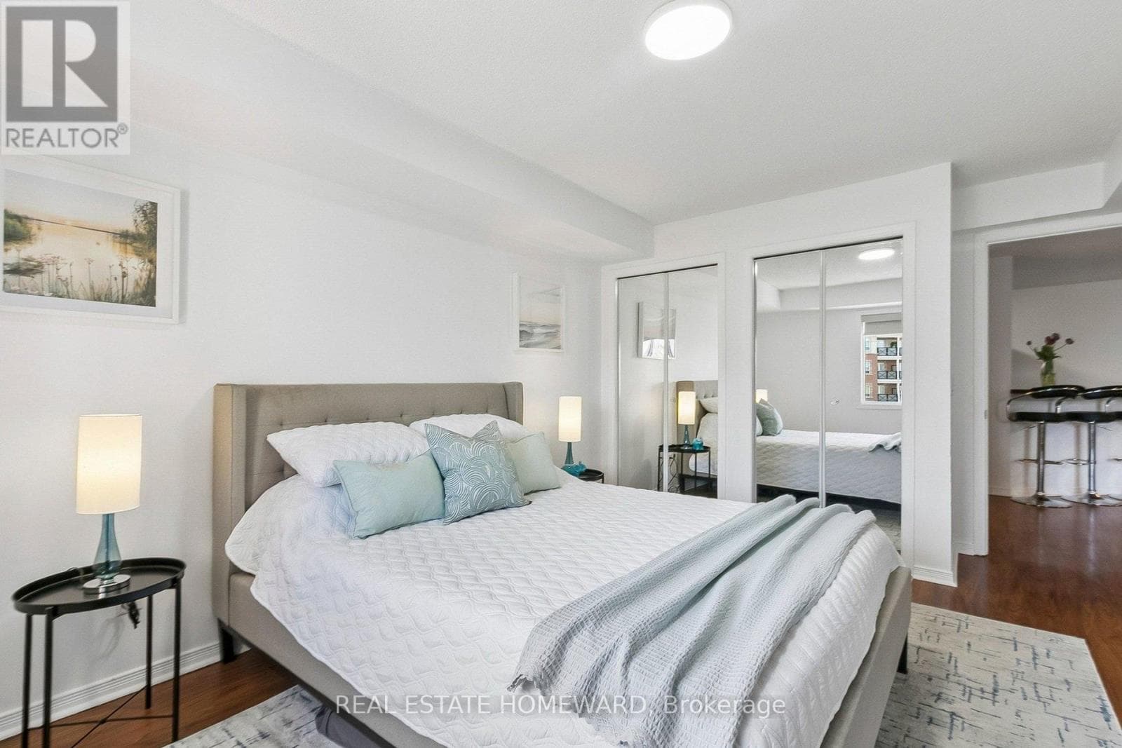 Top floor 1,100+ sqft 2-bed condo near Warden Station with 2 parking spots and Eglinton LRT access 33