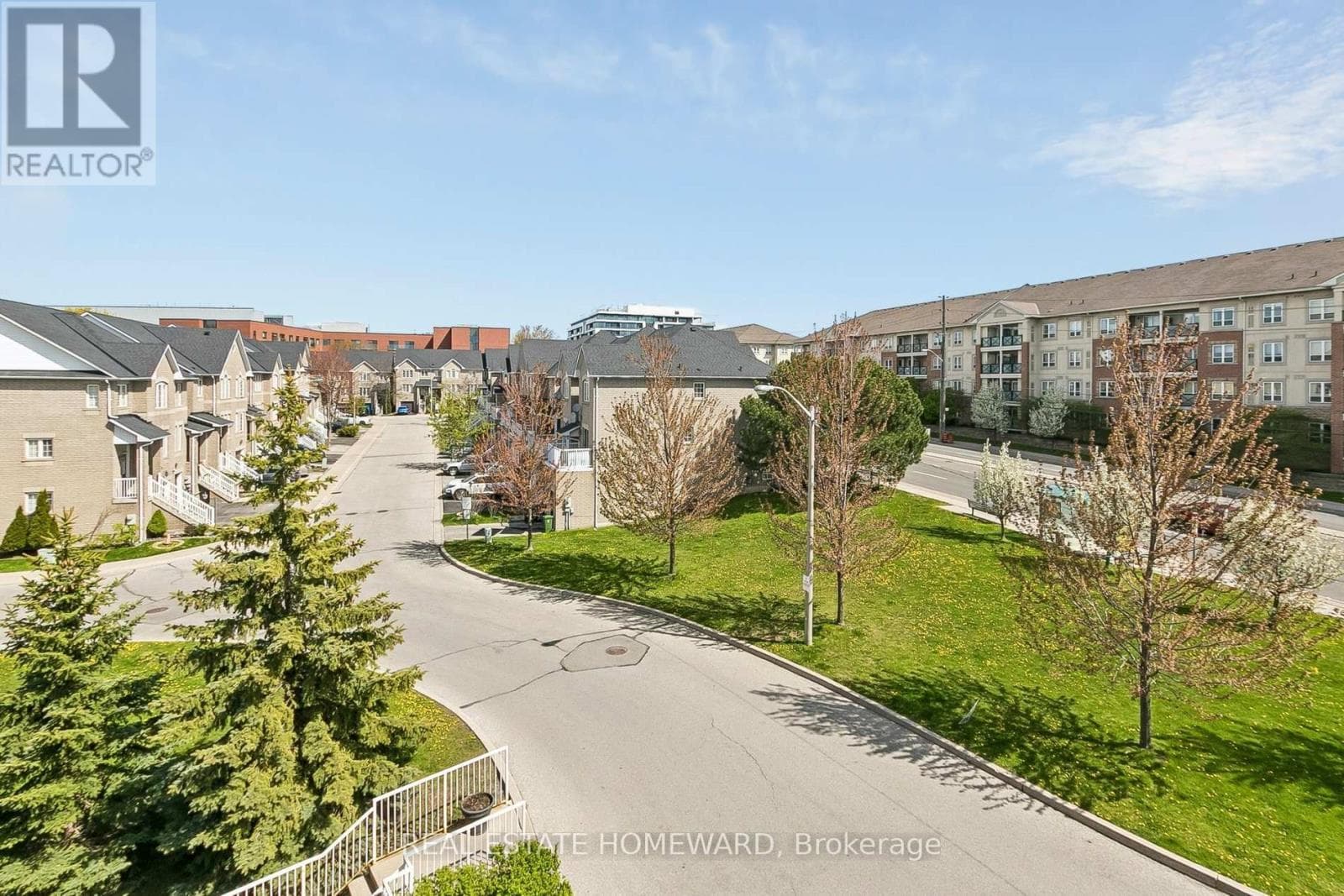 Top floor 1,100+ sqft 2-bed condo near Warden Station with 2 parking spots and Eglinton LRT access 39