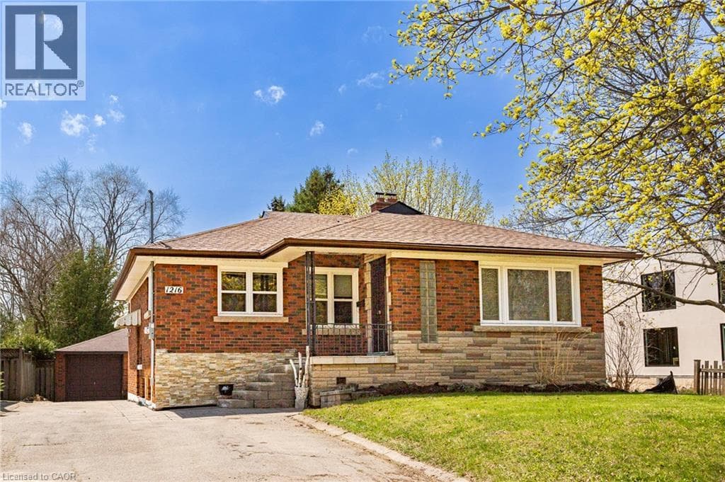 Renovated raised bungalow on 50x175 lot in Burlington with separate basement entrance