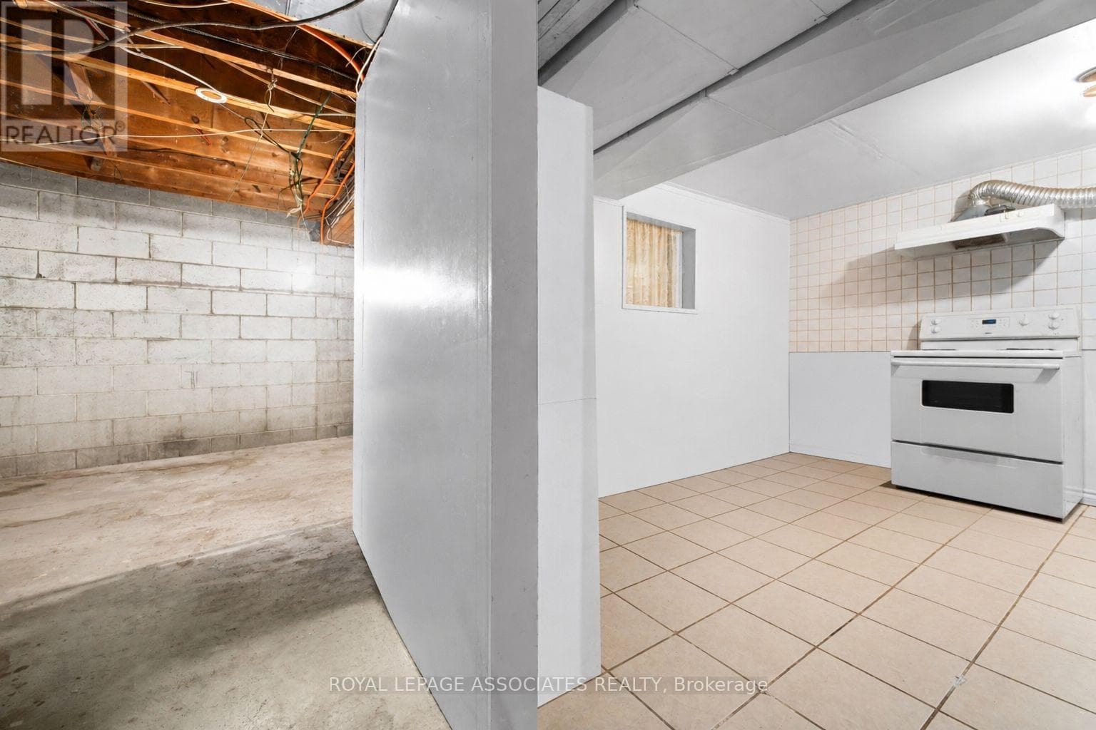 Detached East York bungalow with separate-entrance basement suite in O'Connor-Parkview 17