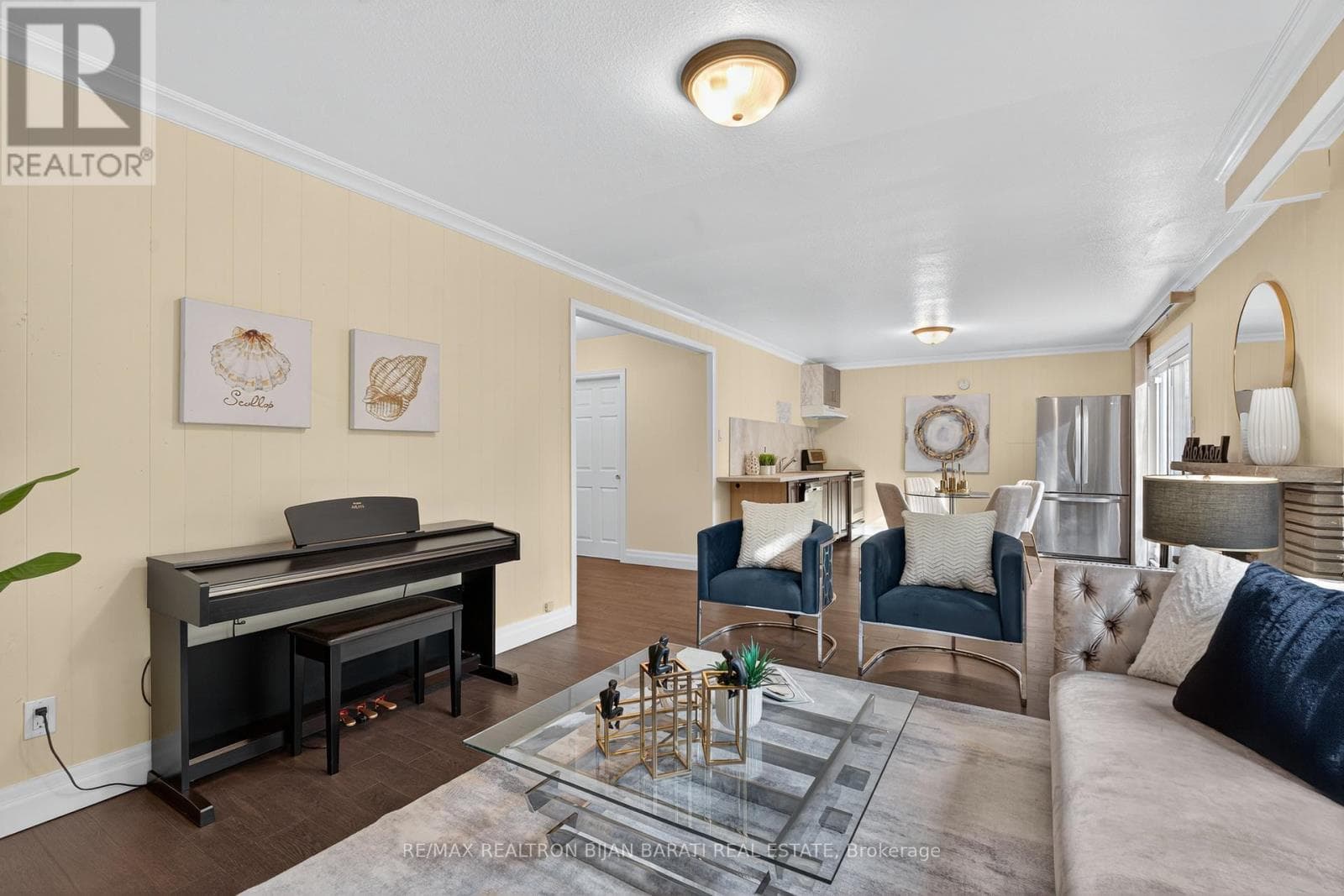 Renovated 4-level backsplit in Bayview Woods-Steeles with second-suite potential 33