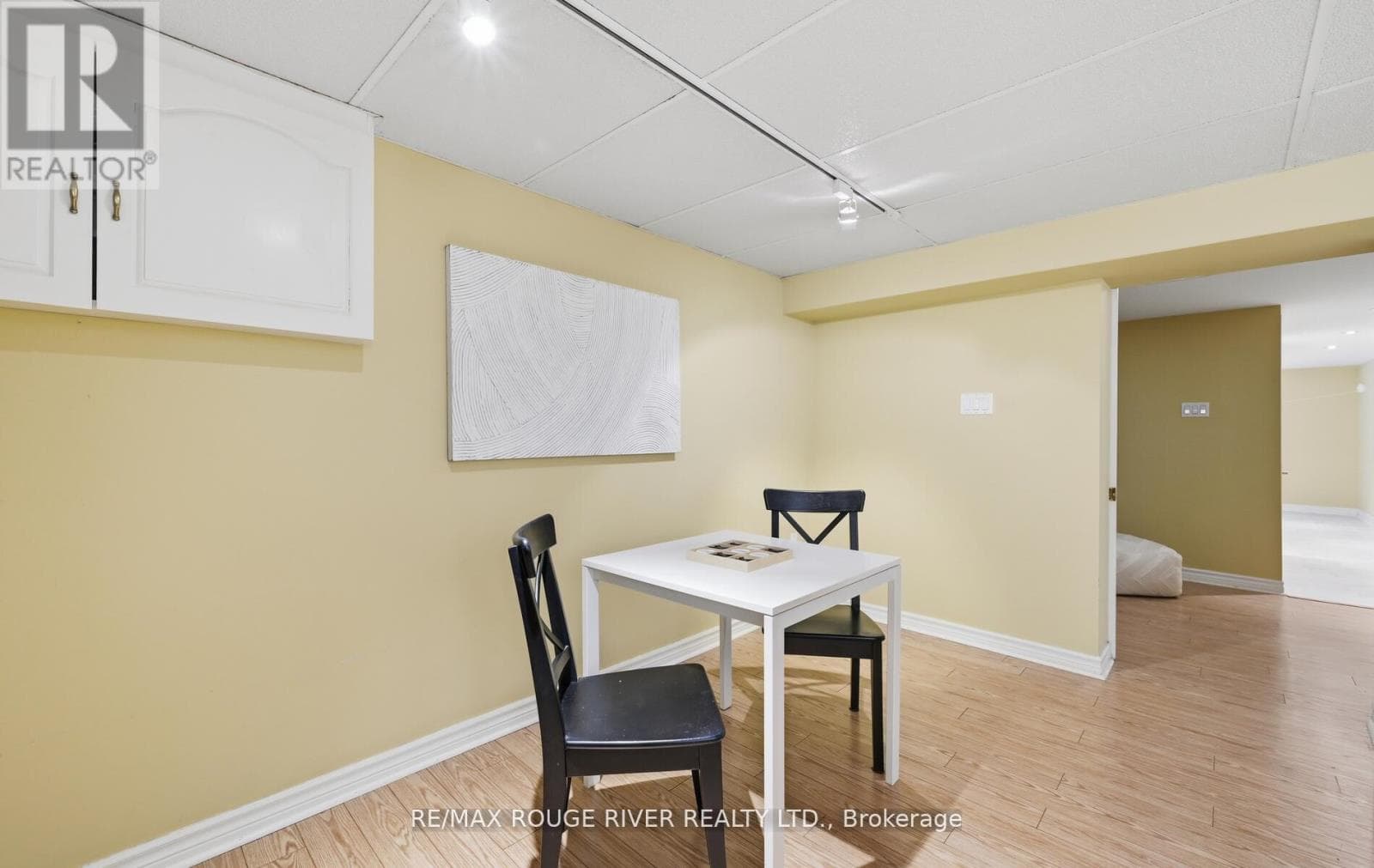 Updated Woburn bungalow with separate side entrance and finished basement on 40 x 100 lot 19