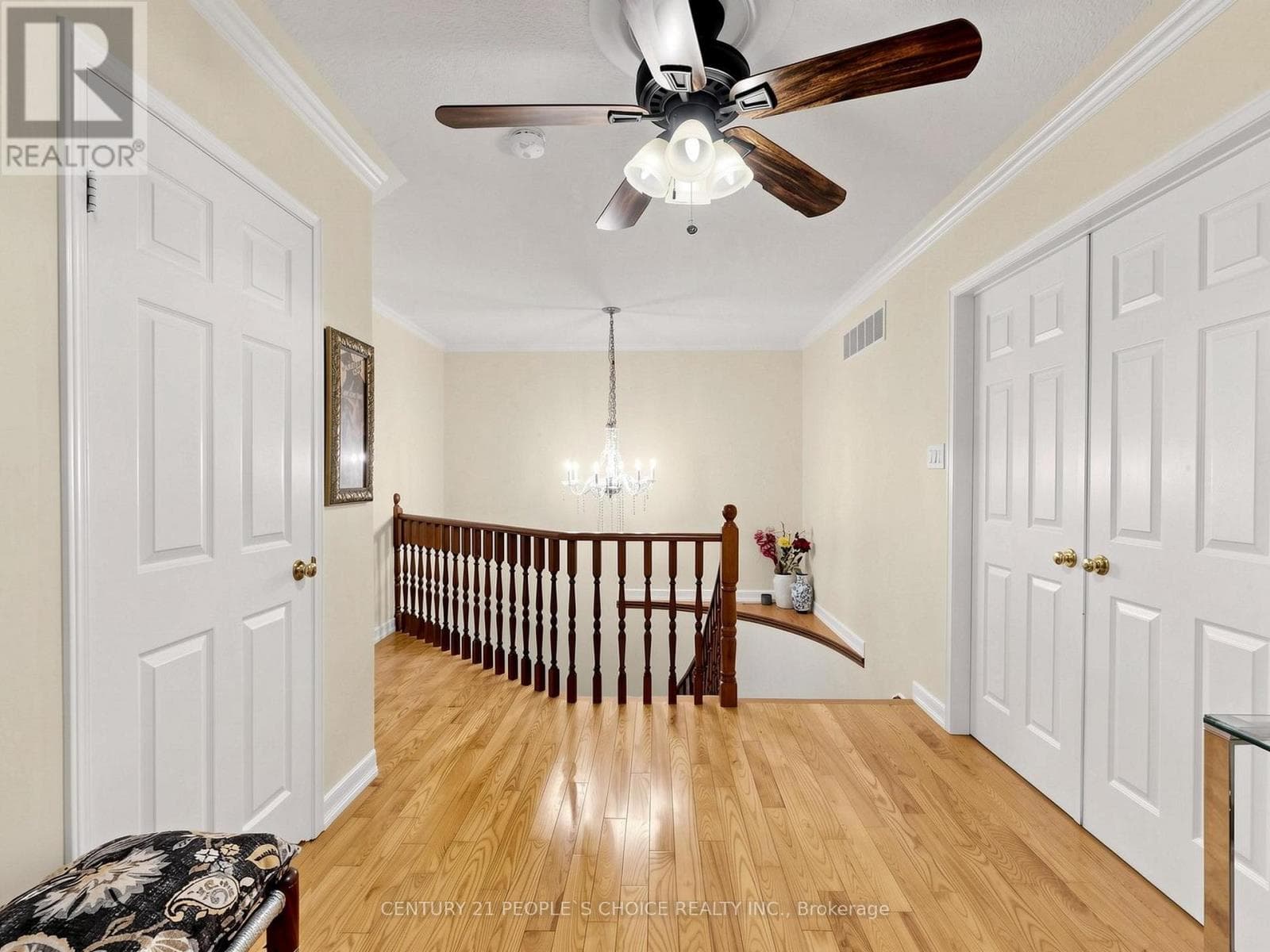 East Credit executive detached with separate-entrance basement apartment on a cul-de-sac 20