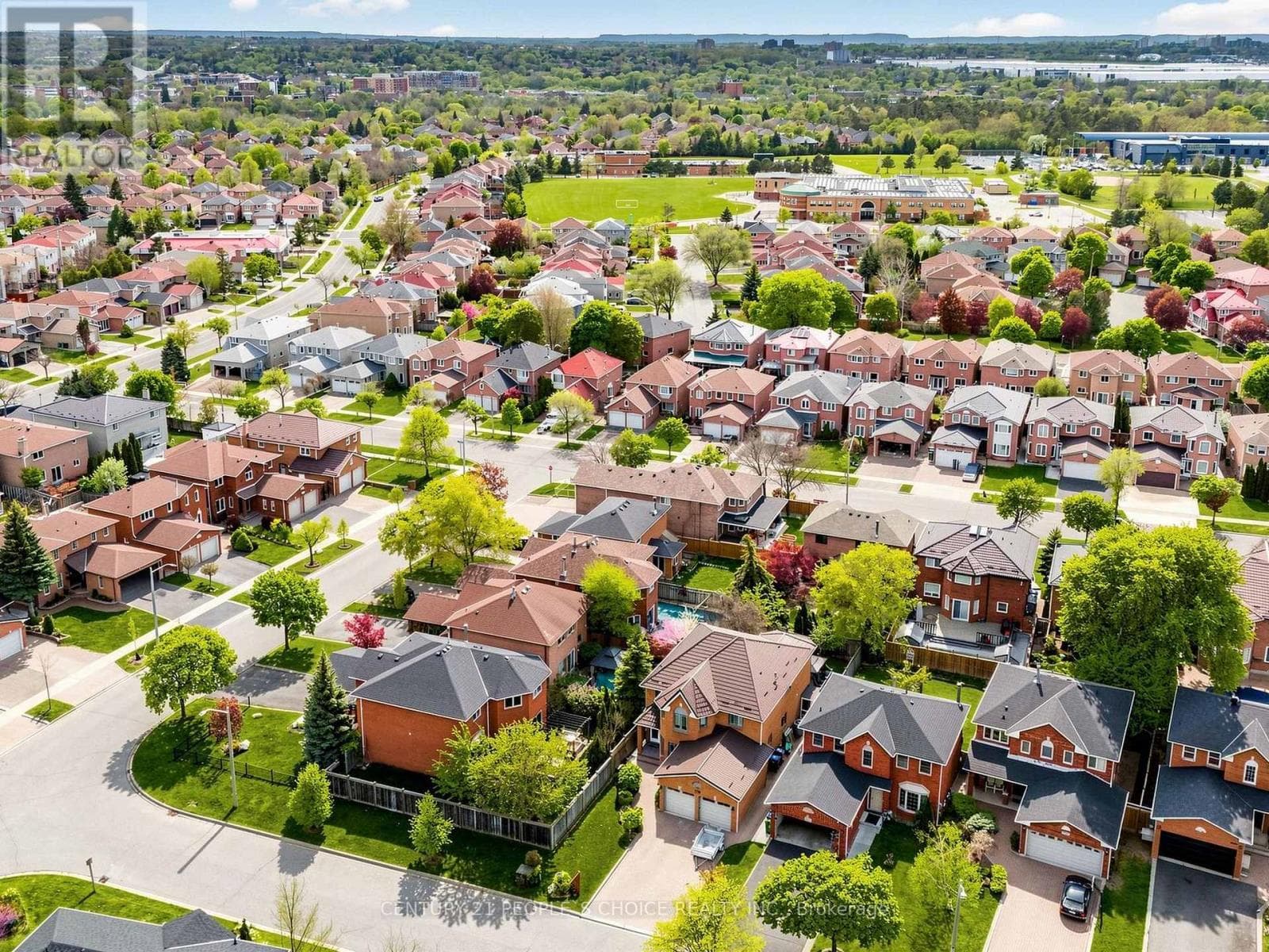 East Credit executive detached with separate-entrance basement apartment on a cul-de-sac 47