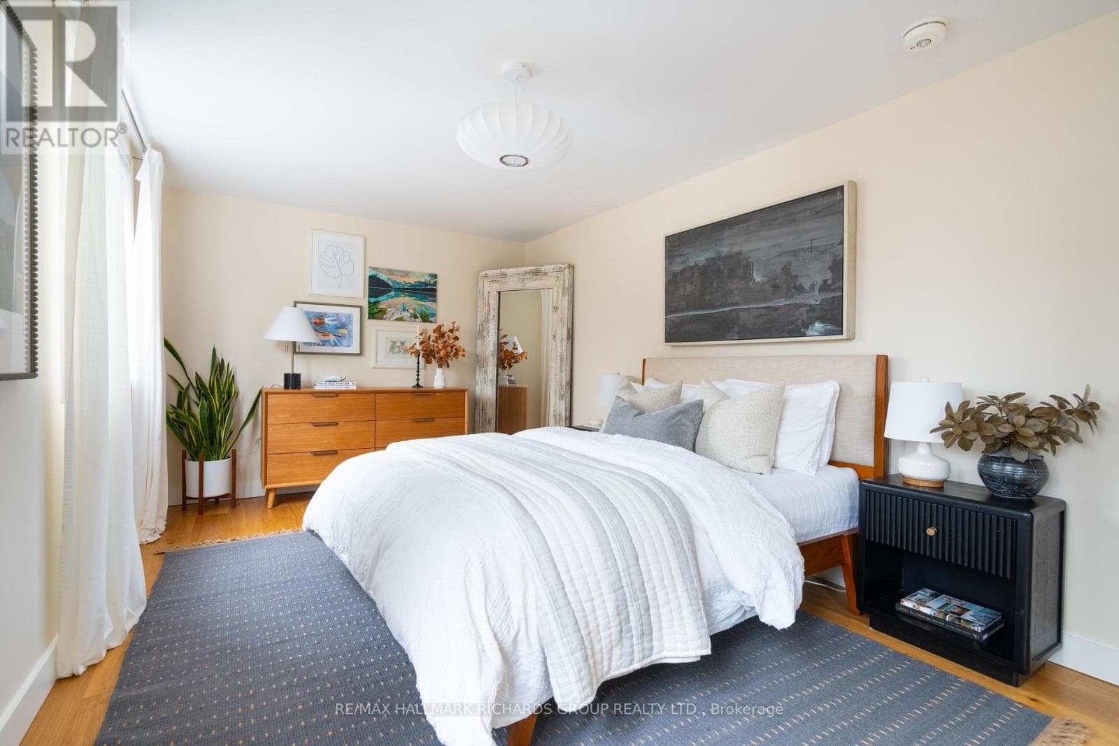 Renovated High Park North detached on Fairview Avenue with laneway-access 2 car garage 16