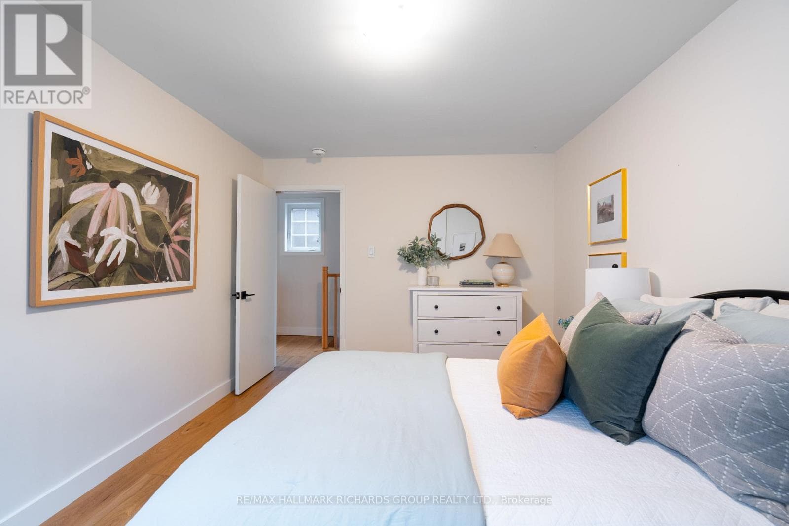 Renovated High Park North detached on Fairview Avenue with laneway-access 2 car garage 22