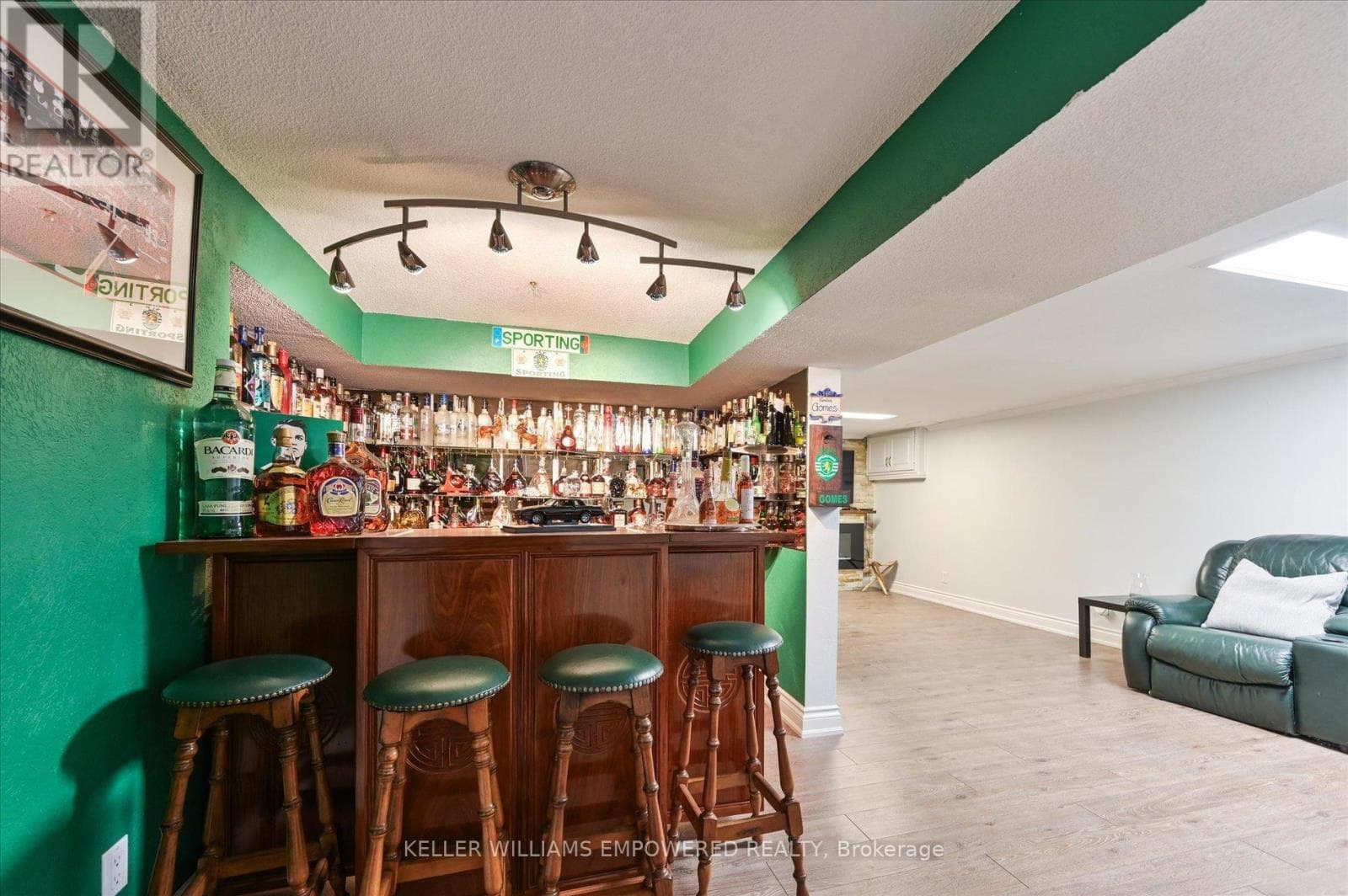 Upgraded Trinity-Bellwoods semi on extra-deep lot with laneway housing potential 25