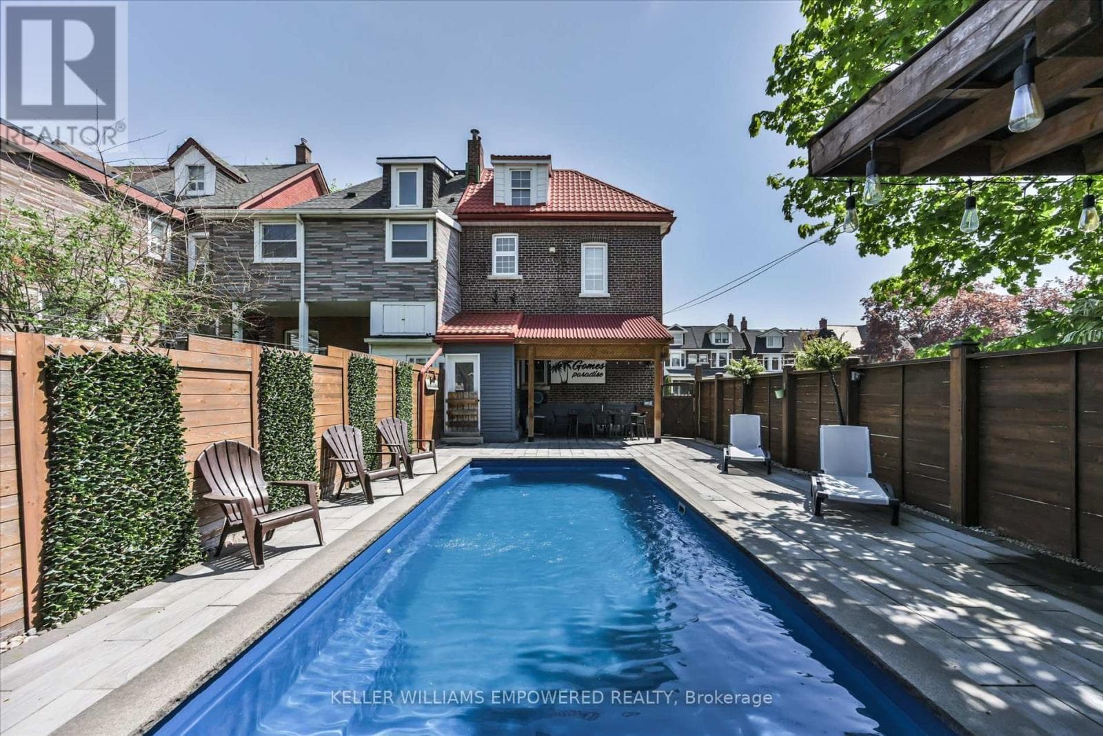 Upgraded Trinity-Bellwoods semi on extra-deep lot with laneway housing potential 35