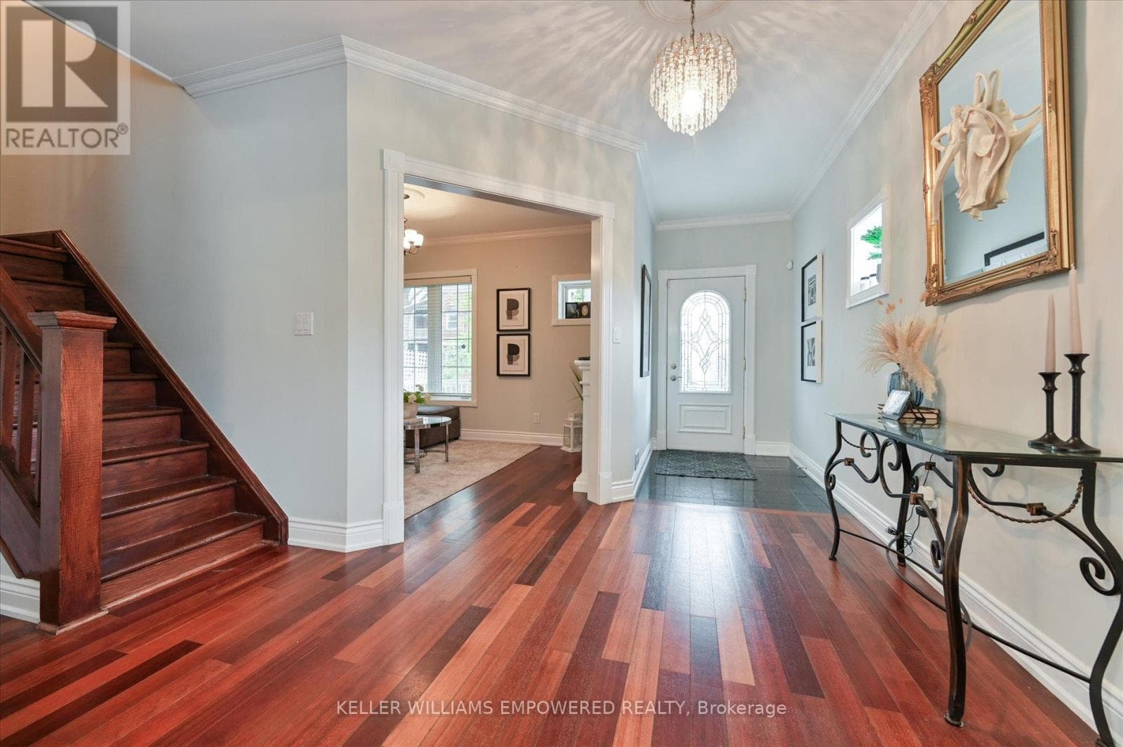 Upgraded Trinity-Bellwoods semi on extra-deep lot with laneway housing potential 4