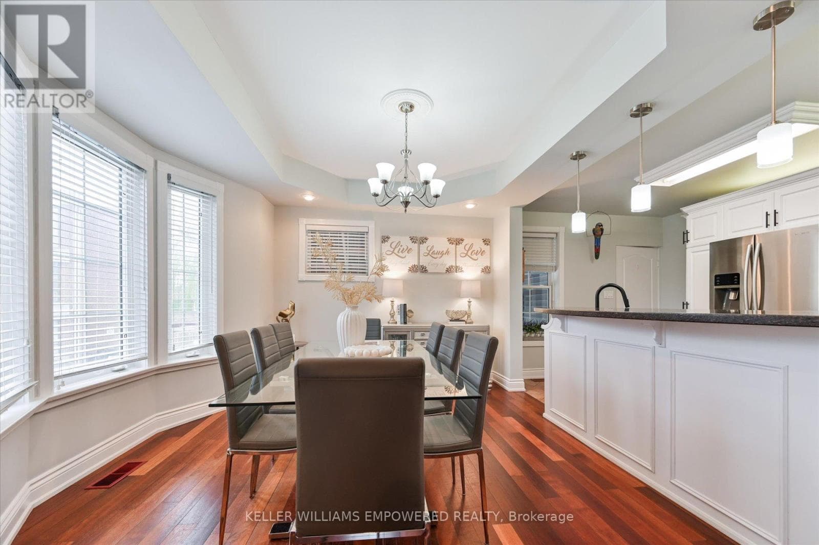 Upgraded Trinity-Bellwoods semi on extra-deep lot with laneway housing potential 7