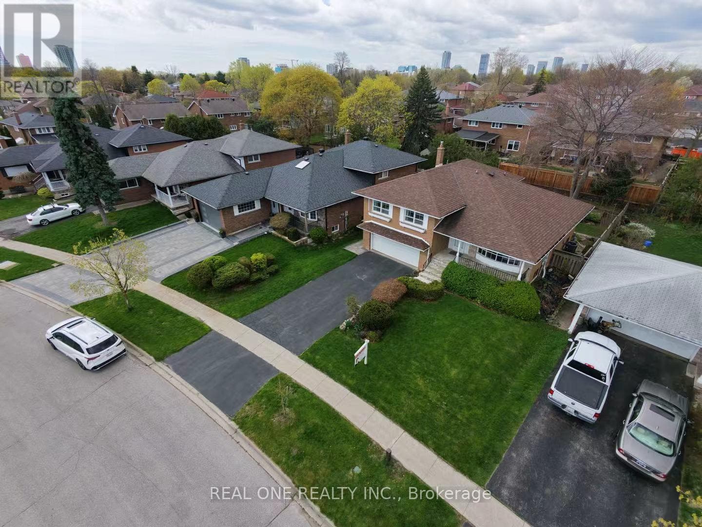 Bridlewood detached on oversized lot with separate-entrance basement, value-add suite conversion 2