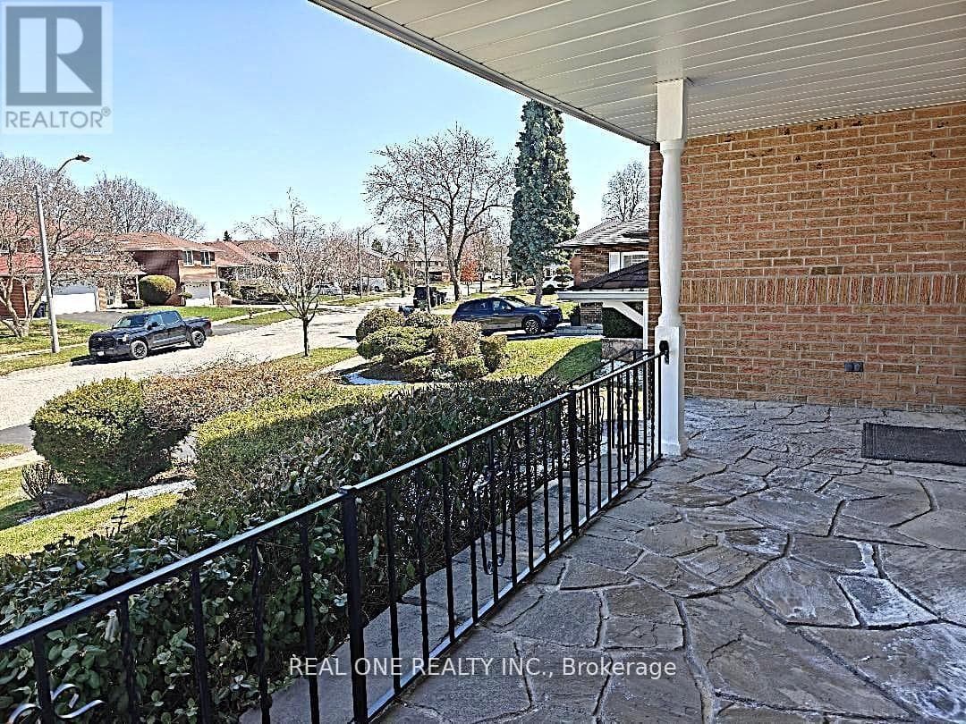 Bridlewood detached on oversized lot with separate-entrance basement, value-add suite conversion 4