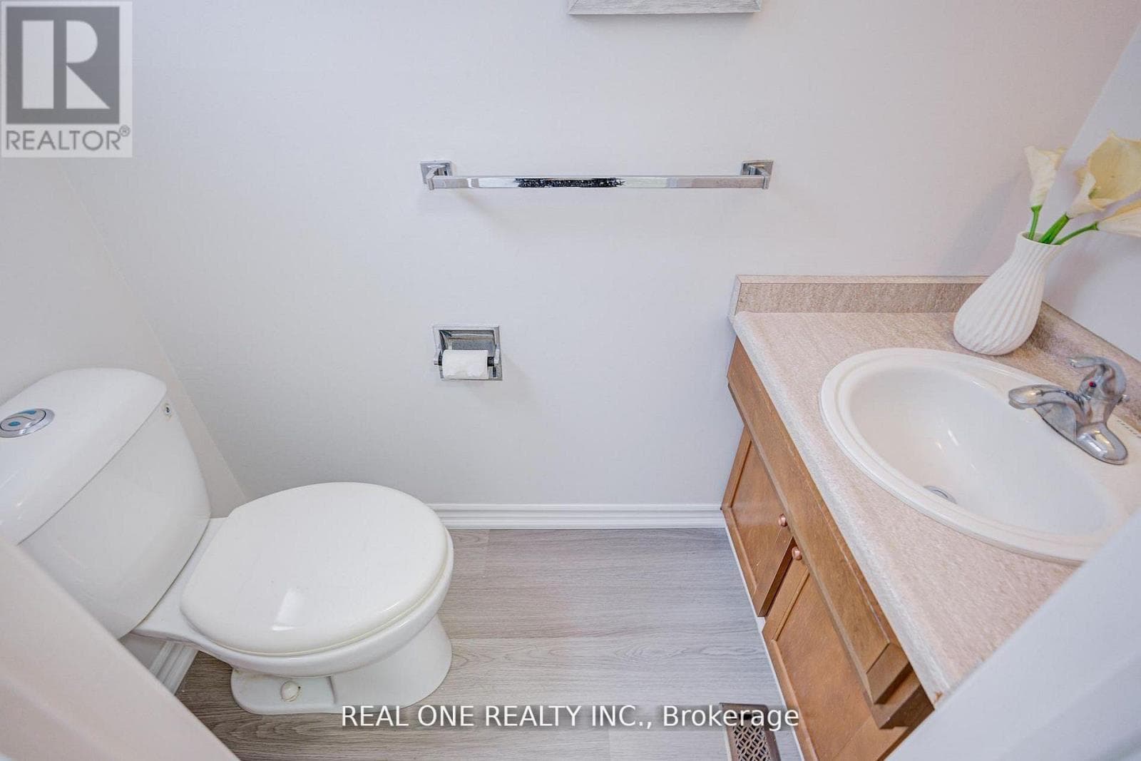 Bridlewood detached on oversized lot with separate-entrance basement, value-add suite conversion 40