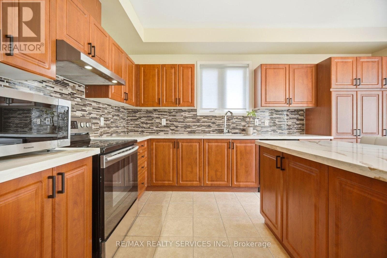 Lisgar 4-bed detached with separate-entrance basement; value-add suite conversion path 16