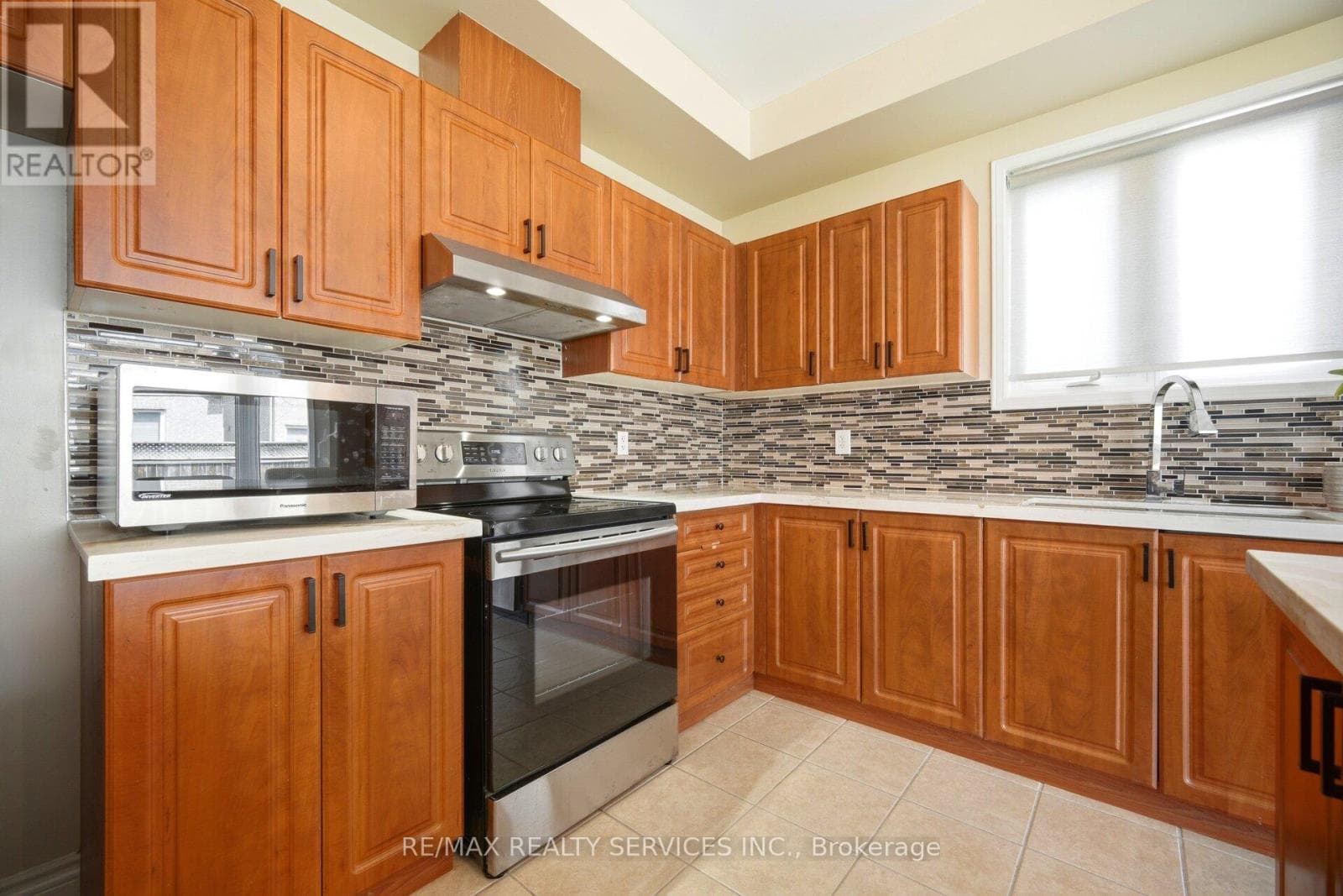 Lisgar 4-bed detached with separate-entrance basement; value-add suite conversion path 17
