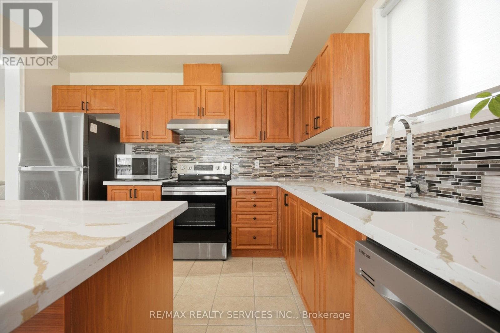 Lisgar 4-bed detached with separate-entrance basement; value-add suite conversion path 18