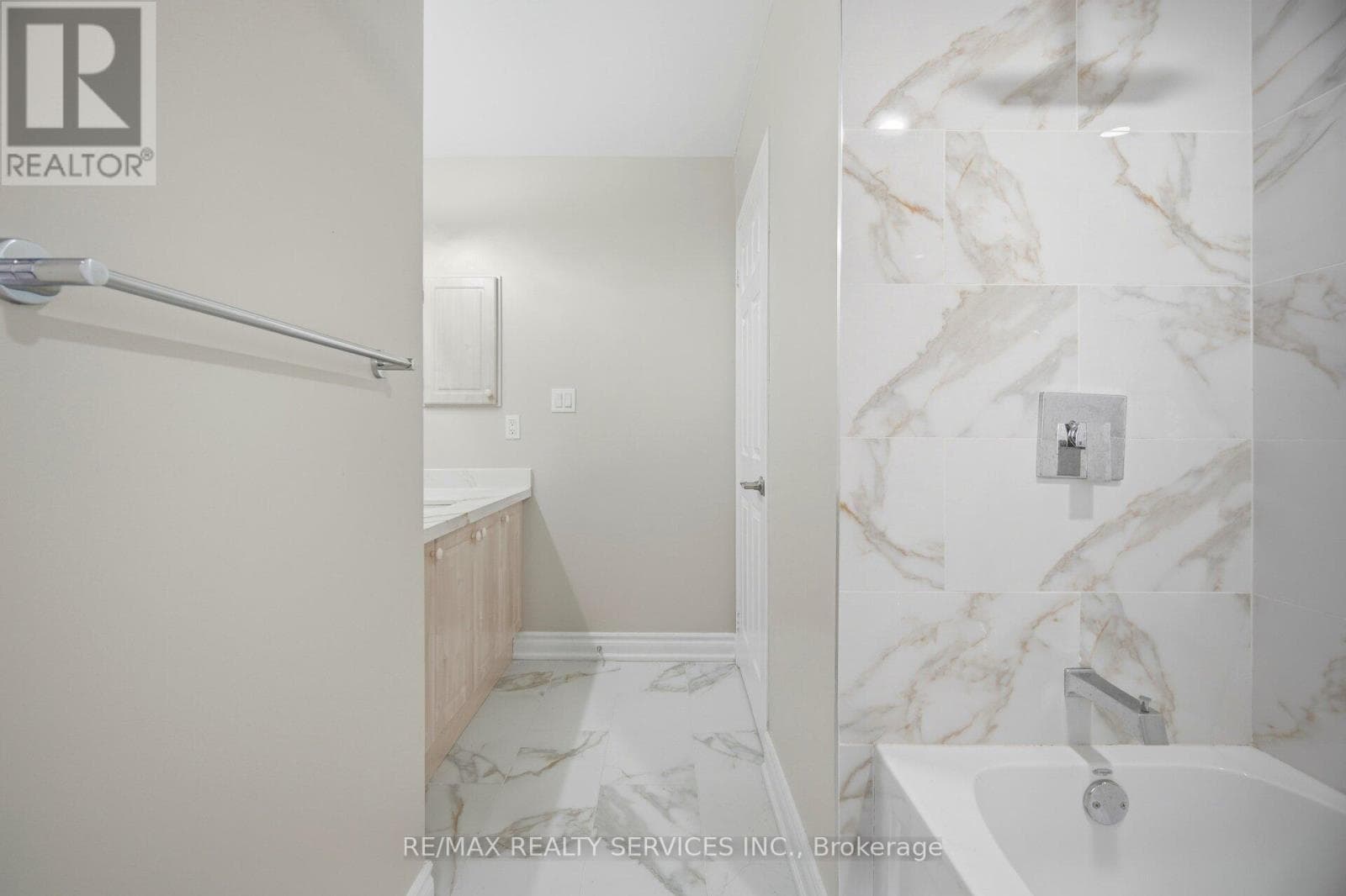 Lisgar 4-bed detached with separate-entrance basement; value-add suite conversion path 43