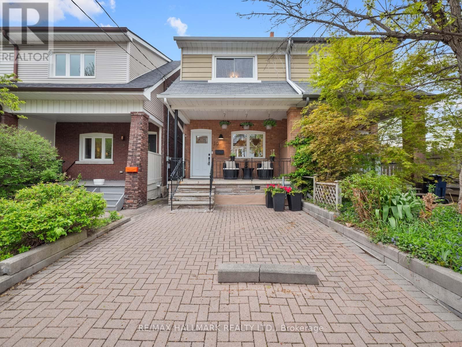 Renovated detached on Ferrier Ave: Jackman district, laneway potential, steps to Danforth subway