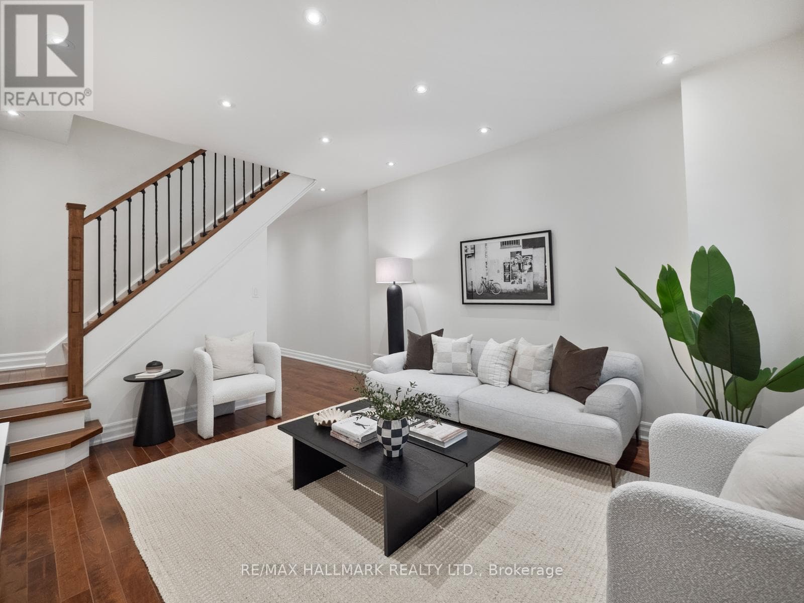 Renovated Playter Estates detached with separate-entrance basement and laneway housing potential 5