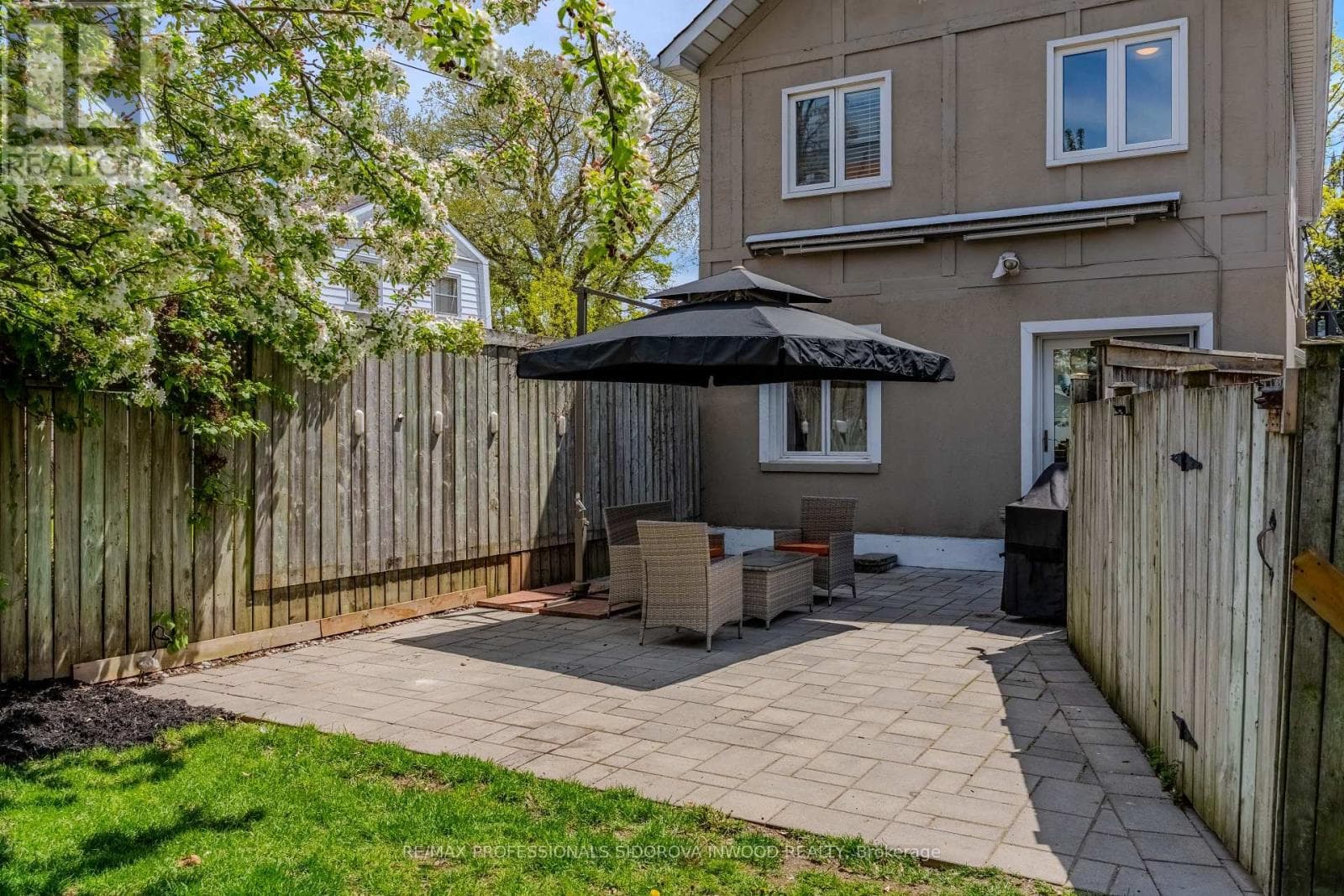 Turnkey Swansea detached with garden-suite lot and Committee of Adjustment approval 44