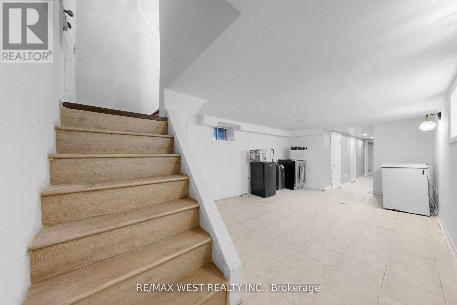 Detached Caledonia-Fairbank bungalow with separate-entrance basement steps from the Eglinton Crosstown LRT 17
