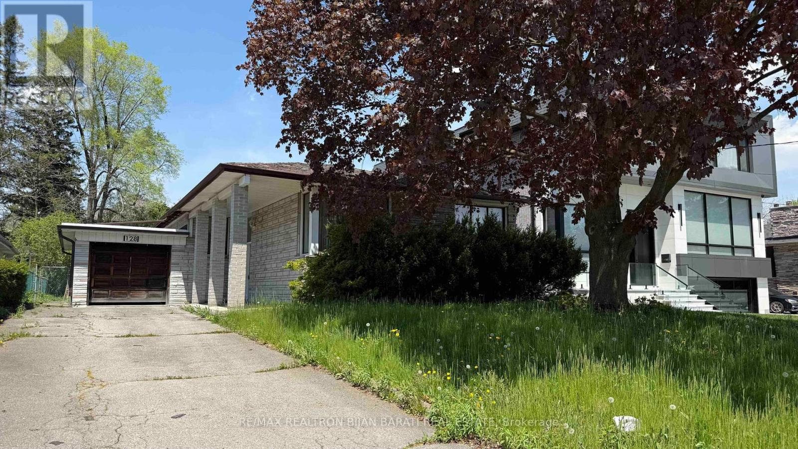 Willowdale West 51' x 130.6' redevelopment lot steps from Yonge Street